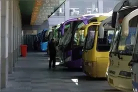 因客流减少，广州部分汽车站关停，是不是乘客选择高铁出行导致？图片
