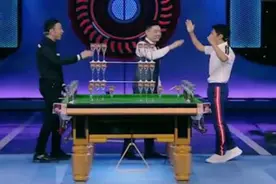丁俊晖跨界挑战花式台球一杆清台 惊人球技震撼全场视频封面