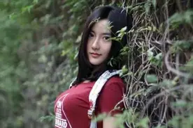 清华大学最美校花，颜值颇高，高考“双料状元”图片