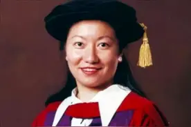 “北京要有房，彩礼120万”，43岁女博士征婚被嘲，网友：你配吗图片