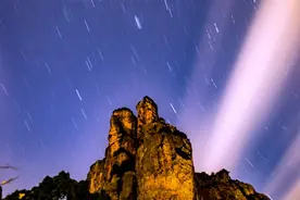 千言万语不如一场浪漫之旅，带ta去这几处七夕旅游胜地吧，还有精彩活动等着你！图片