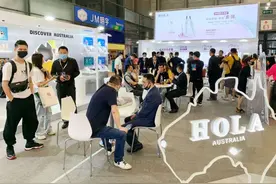 探寻高端护肤新体验，HOLA赫拉强势登陆上海美博会图片