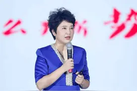 怒怼鲁豫，讽刺李思思，把谢娜拉近黑名单的张丹丹为什么这么牛？图片