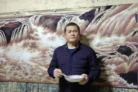 黄春雷画黄河系列——中华情，母亲河，峡谷响春雷，河道升紫烟图片