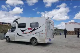 去川藏线旅游，是选择摩托车还是房车？如何正确选择图片