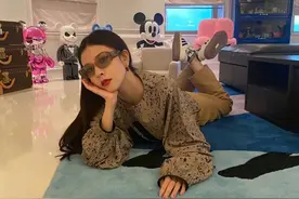 我翻遍了宋妍霏的上海豪宅，95后潮流小花的家里有什么？图片