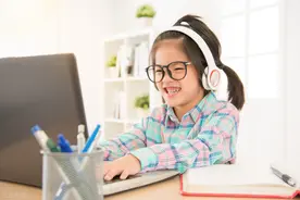 珠海女学生青春期秘密被爸爸知道了！结果“杯具”了！图片