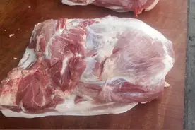 买猪肉，选前腿肉还是后腿肉？老屠夫教你这样选，做菜特别香图片