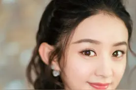 赵丽颖健身忘关镜头，床上竟乱成这样，不愧和谢娜是熟人图片