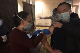 【援鄂日记】这些医护人员火线做“倌”，被封的“C*O”都是什么意思？图片