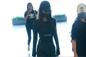AngelaBaby近照曝光，31岁瘦的像纸片人，网友：风一吹就跑了图片