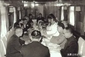 非常时期的非常之举：万名中央机关干部下放基层，毛主席两次做出批示，周总理亲自做动员报告图片