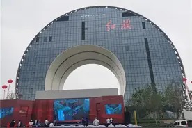 红旗经典车车队巡游长春，霸气十足图片