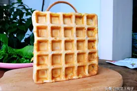 家人想吃华夫饼，不用买自己做，加红豆搅一搅香喷喷，错过可惜了图片