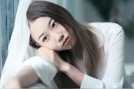 休息一下，欣赏欣赏美女养养眼吧图片