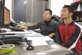 太励志！从脑瘫儿到"博士研究生"，他在名校旁听9年终圆梦图片