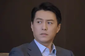 《突围》全员演技过硬，陈晓却遭差评，被指摇头晃脑台词硬挤图片