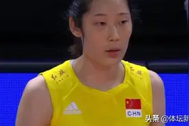 0-3后，美国女排主帅送中国女排13字，听听郎平 朱婷 张常宁怎么说图片