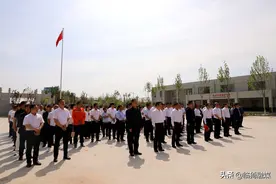临猗现代农业产业示范区、楚侯乡党委政府、临猗县经济技术开发服务中心举行新办公大楼集中入驻揭牌仪式图片