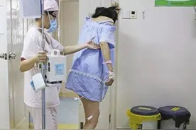 “剖腹产是打了麻醉睡一觉？”看完全过程后，不禁感慨：为母则刚图片