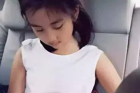 大的一定要让着小的？面对这个问题，我们看看黄磊是怎么回答的图片