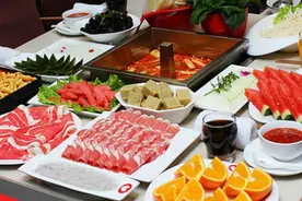 重庆“受气吃饭”，老板脾气大强制消费，还有很多人追捧？图片
