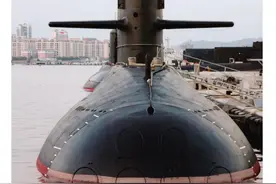 中国海军潜艇高清美图图片
