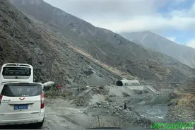 开着斯柯达，单人独车自驾游川渝，探寻达古冰川图片