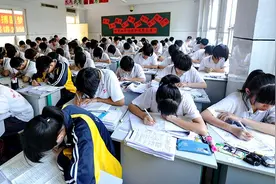 重庆禁止公办高中招收复读生，“高四”无处可去？教育部给出回应图片