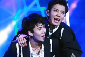 EXO灿烈和世勋，“相爱相杀”的两兄弟，两个憨憨的搞怪之路图片
