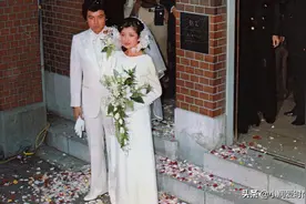 厚嘴唇又不高的山口百惠，为何美得时髦少女？她的变美思路值得学图片