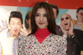反白眼鼻孔朝天！吴千语挑战鬼脸自毁美女形象图片