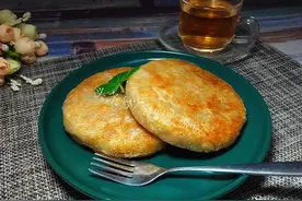 很简单的孜然鸡肉饼：外酥里嫩太好吃啦，不用揉面还真是方便图片