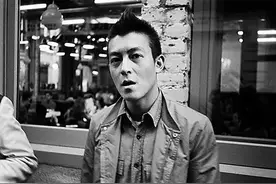 陈冠希三番五次晒兵马俑AJ14吊胃口！这是要在春节搞事情吗？图片