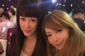 罗志祥前女友灵堂内情绪失控，泣不成声，难以接受友人离开的事实图片