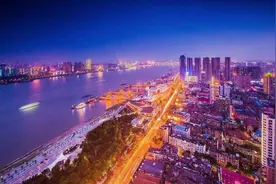 易中天：2021，武汉，重新上场图片