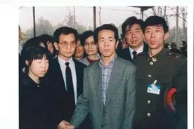 中国“特异功能”第一人——“气功大师”张宝胜的江湖路图片