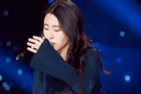 张碧晨外裤内穿的时尚让人看不懂，却美出了新高度，唯独脸长了点图片