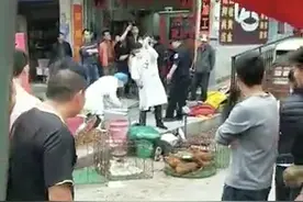 突发！桂林一市场内2男子斗殴致1人死亡图片