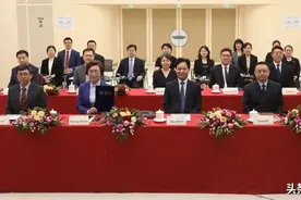 北京协和医院与美国中华医学基金会举行线上签约仪式，续写百年友谊图片
