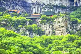 想起青岩寺拜谒歪脖老母的经历图片