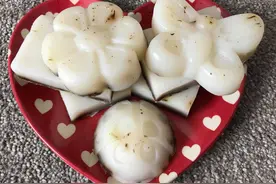 澳大利亚妈妈，用自己的乳汁做肥皂，家人用后皮肤非常光润图片
