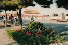 北京老照片：1986年国庆节天安门广场的景象图片