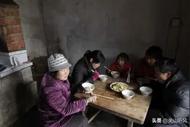 农村俗语“生儿别生三，生三没有家”到底是啥意思？有啥道理吗？图片