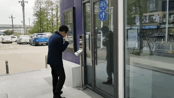 全年无休、刷脸通办、自助办理！哇塞！“AI无人警局”原来是这样图片