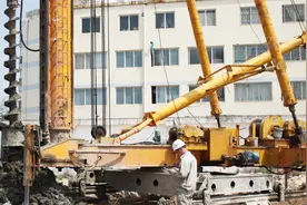 地下1万米隐藏着什么，科学家的探索戛然而止，连黄金层都不要了视频封面