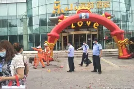 高考开始10分钟遇婚礼放炮，婚礼主人和放鞭者被查图片