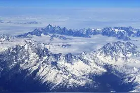 喜马拉雅山“危险”了？全球变暖后，出现的景象令人难以相信图片