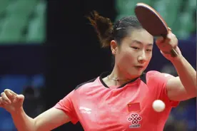 丁宁太可爱了！打比赛没穿裙子面对媒体求放过，网友：过不去了图片