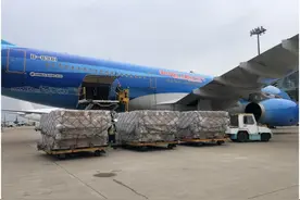 海航旗下首都航空“客改货”包机载防疫物资两周内三抵葡萄牙 凸显独飞航线优势图片